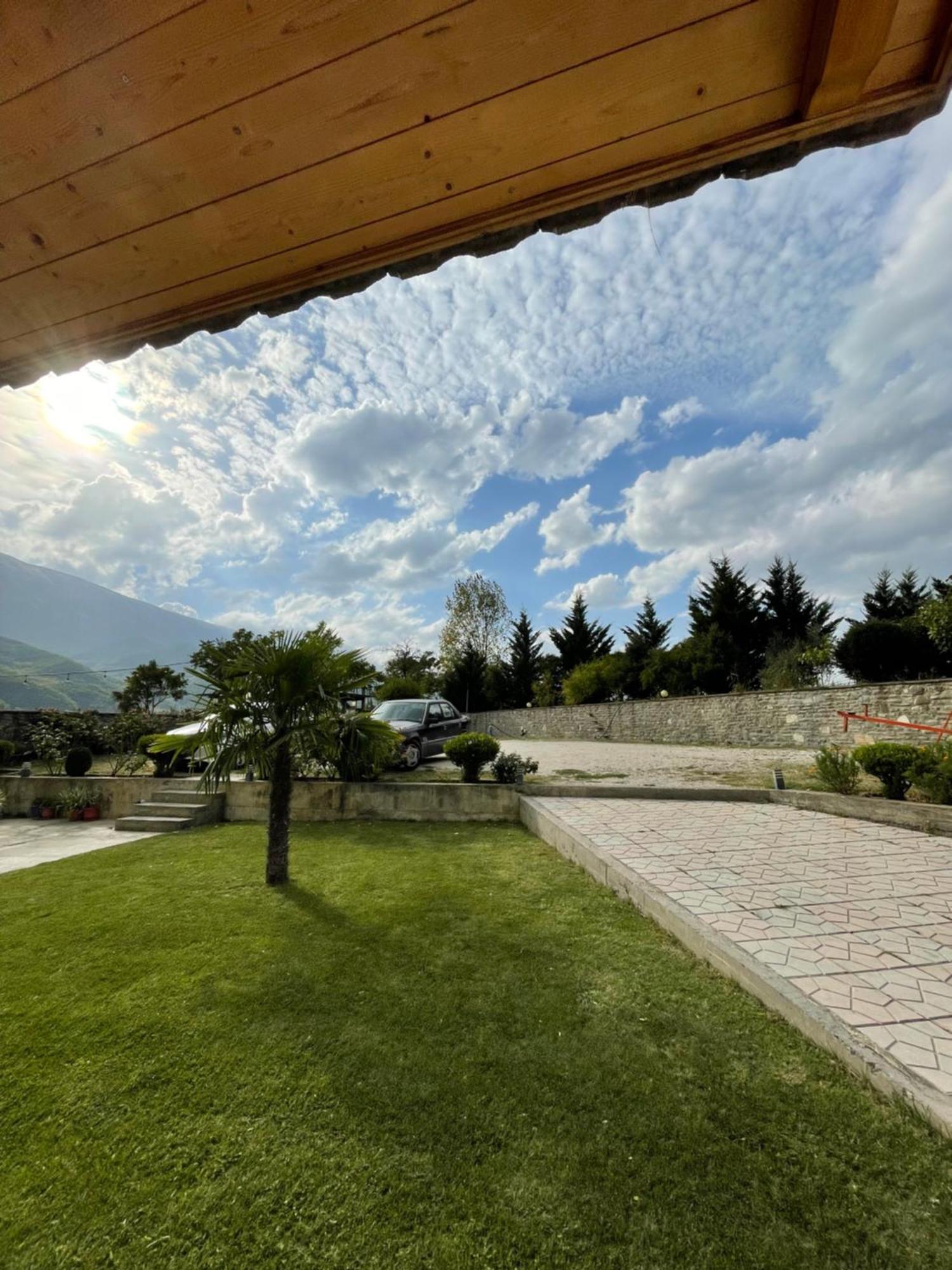 Hotel Aroma Përmet Zewnętrze zdjęcie