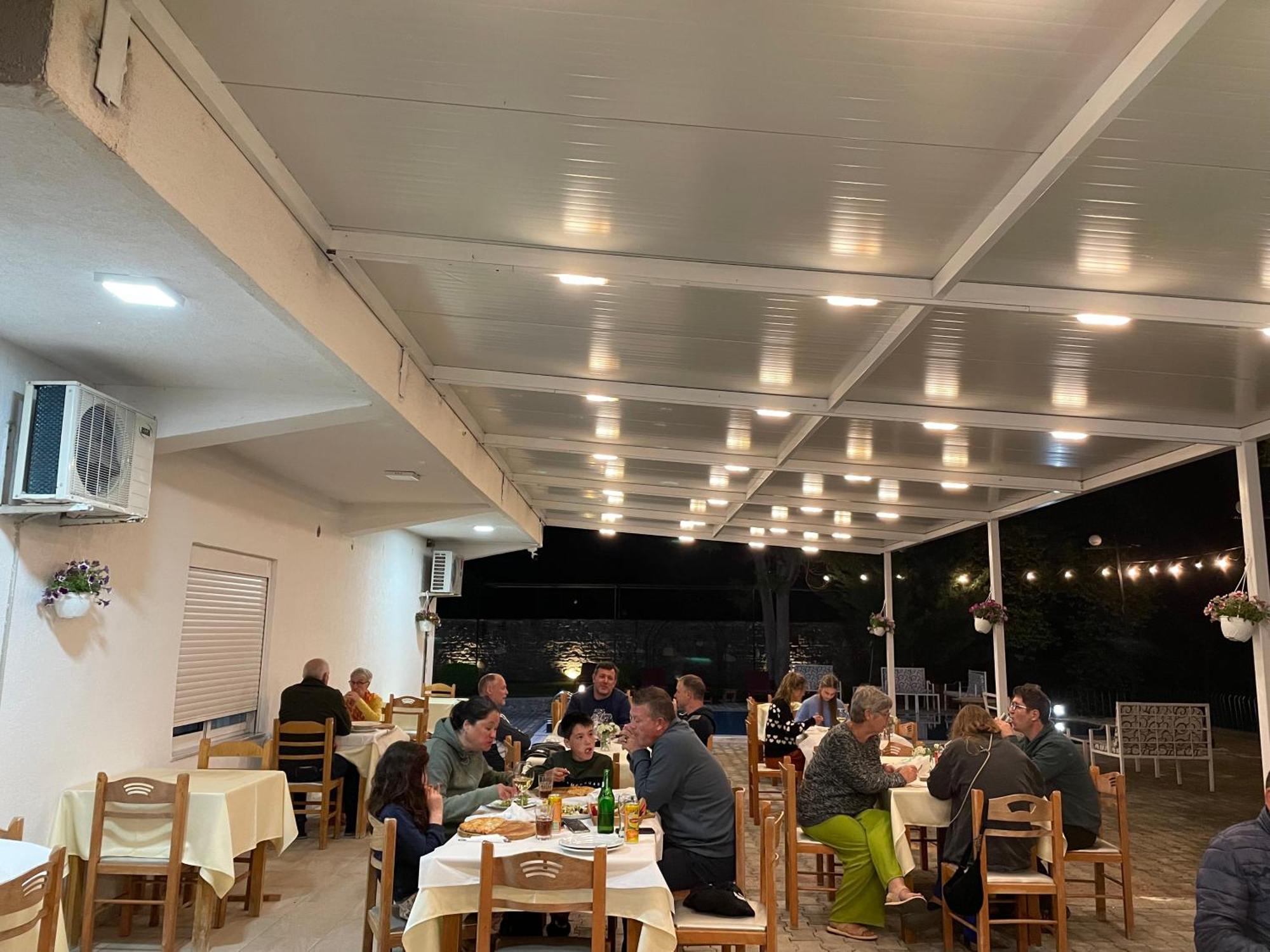 Hotel Aroma Përmet Zewnętrze zdjęcie